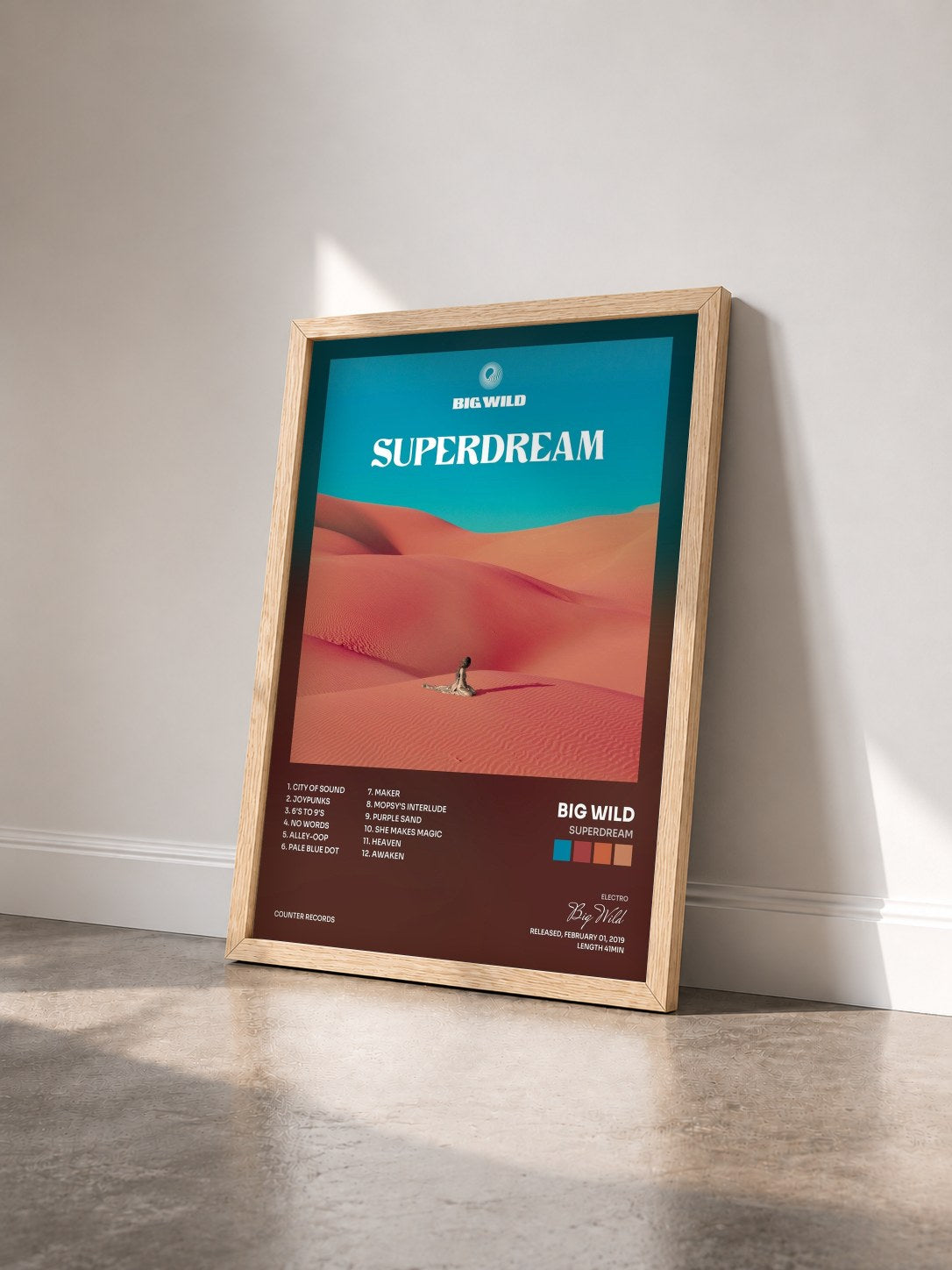 #bois Tableau de l'album Superdream de Big Wild vu de trois quarts, cadre en bois brut