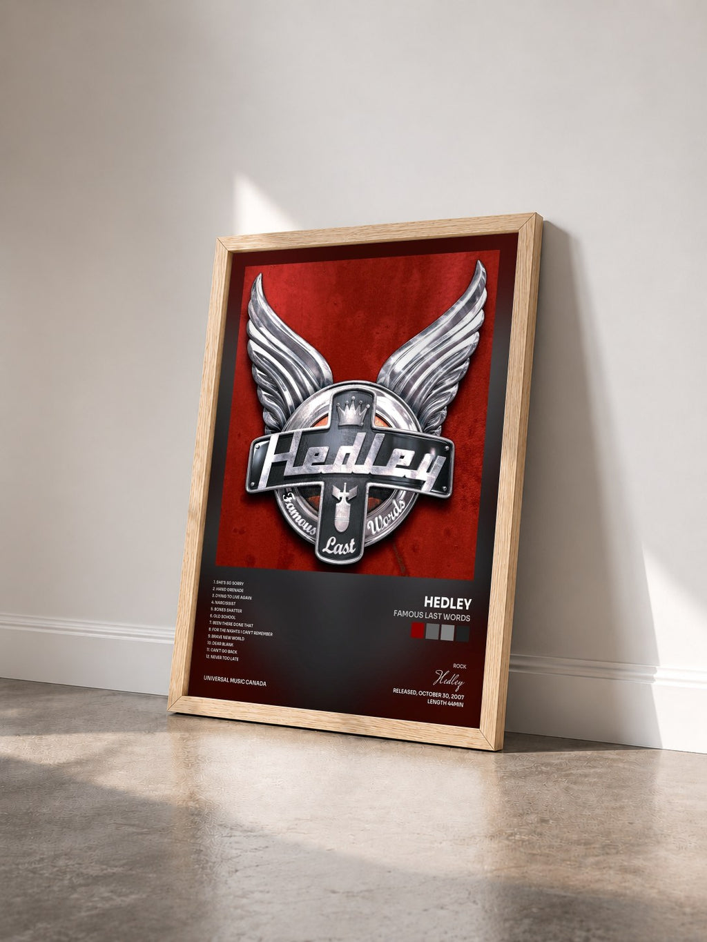 #bois Tableau de l'album Famous Last Words de Hedley vu de trois quarts, cadre en bois brut