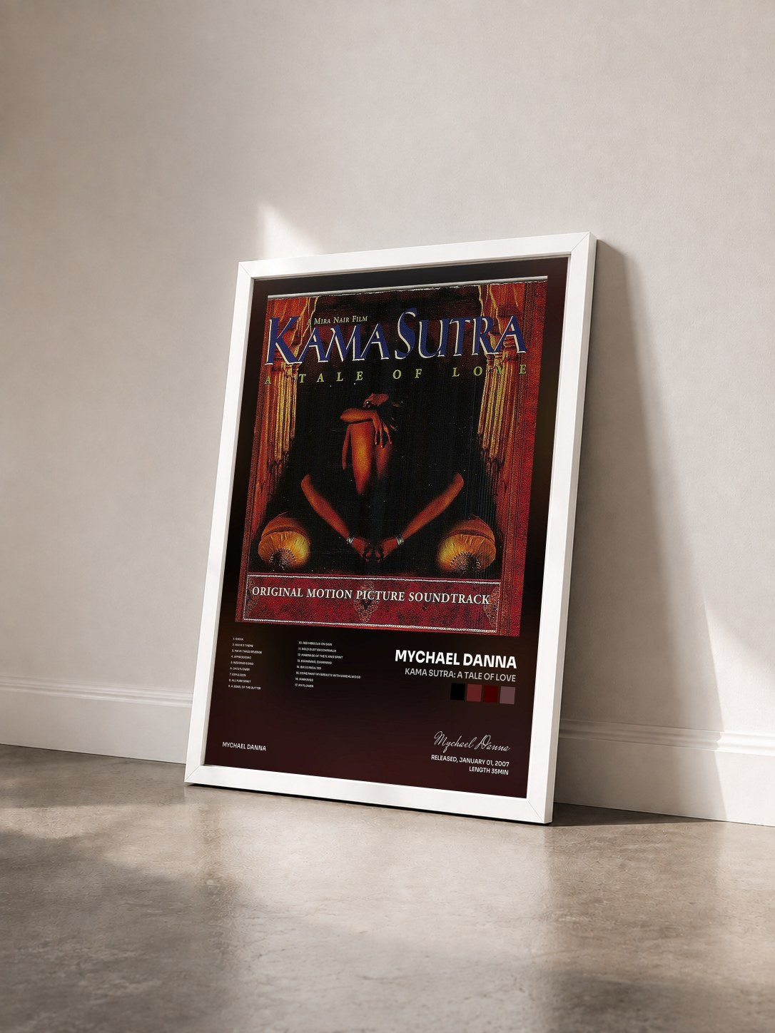 #blanc Tableau de l'album Kama Sutra: A Tale Of Love de Mychael Danna vu de trois quarts, cadre blanc