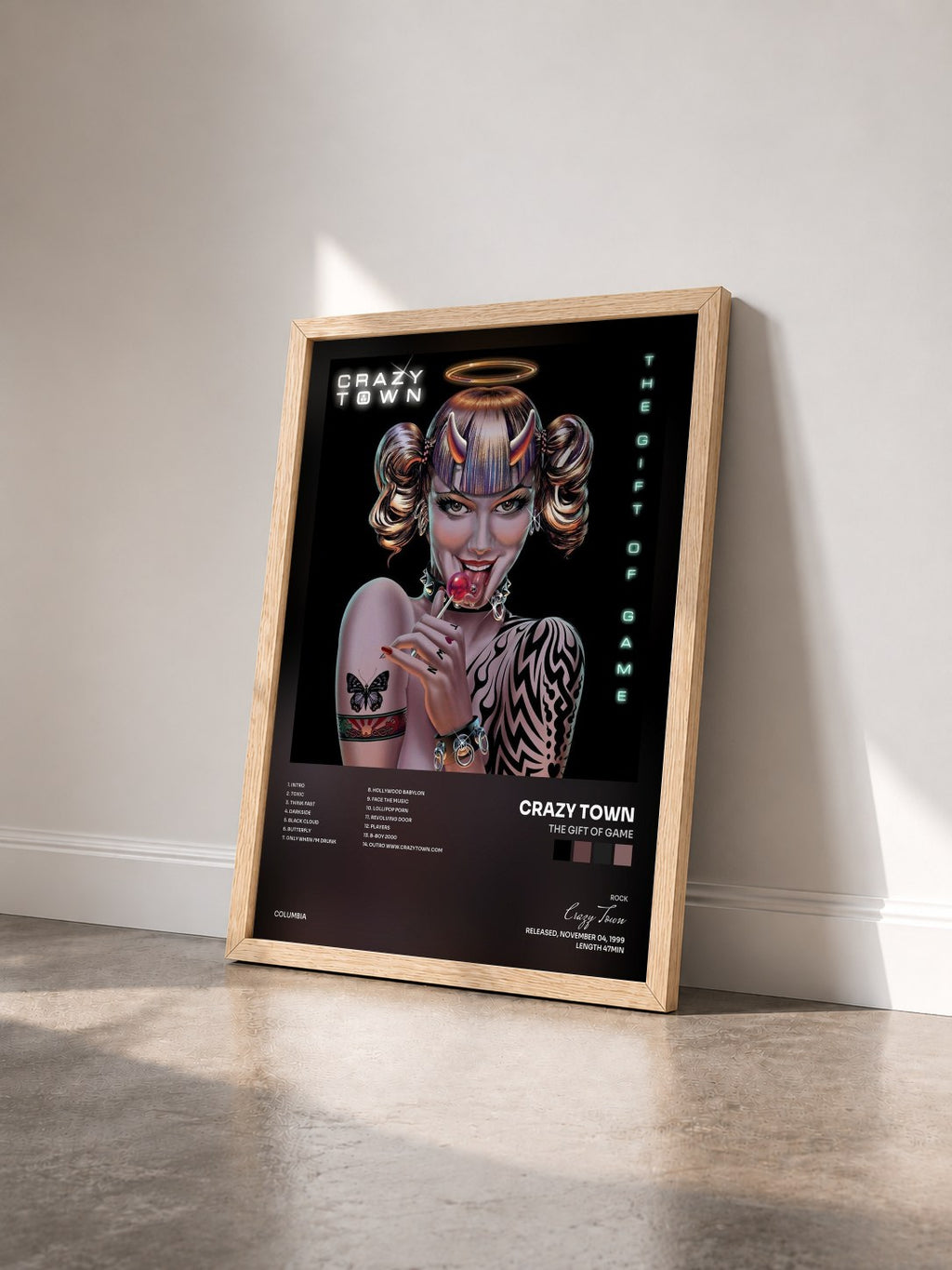 #bois Tableau de l'album The Gift Of Game de Crazy Town vu de trois quarts, cadre en bois brut