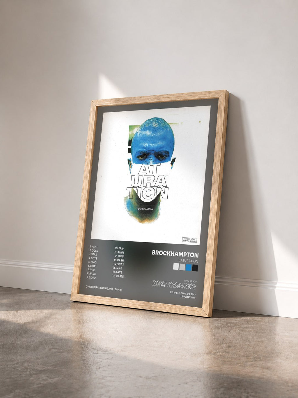 #bois Tableau de l'album SATURATION de BROCKHAMPTON vu de trois quarts, cadre en bois brut
