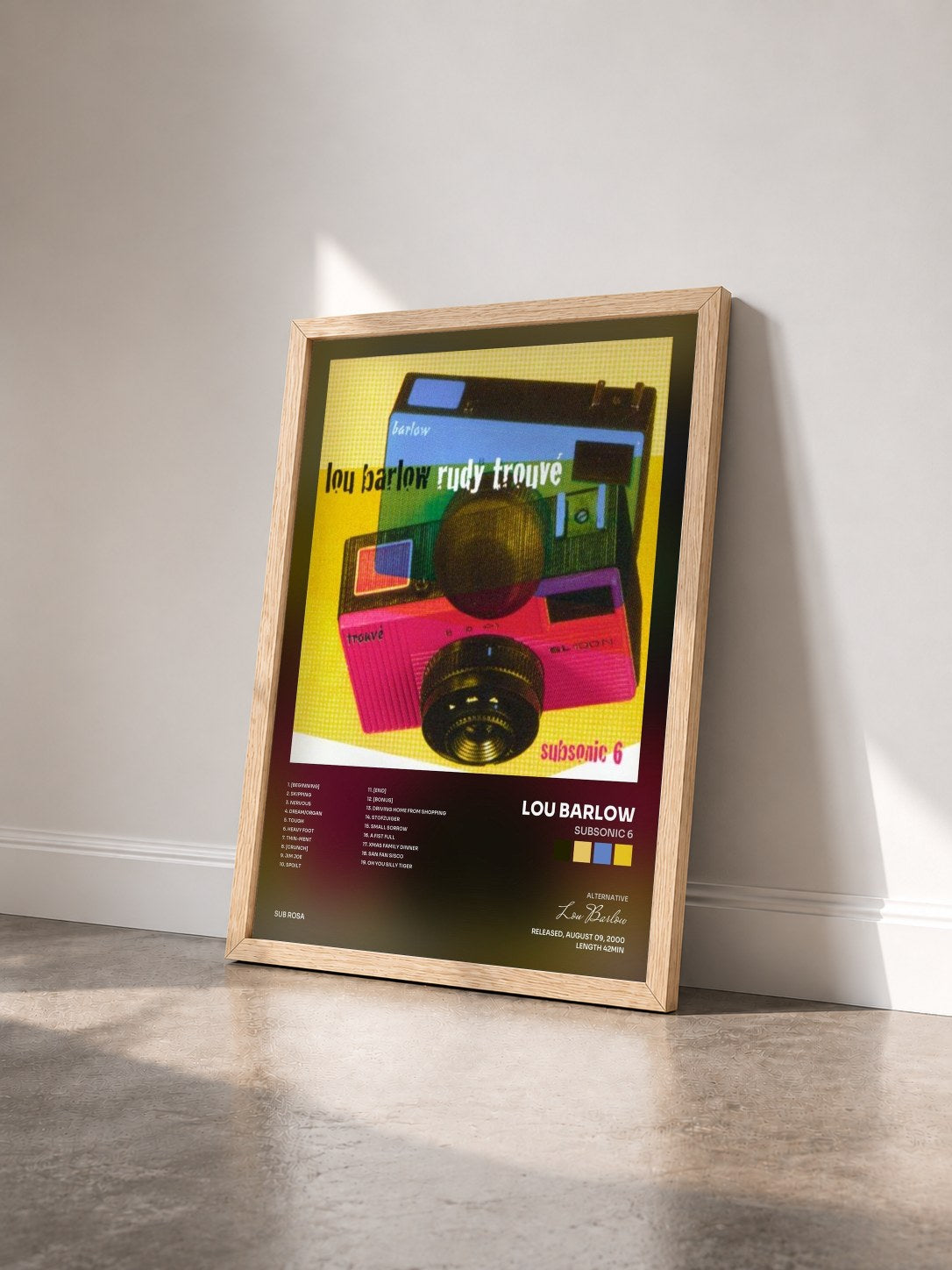#bois Tableau de l'album Subsonic 6 de Lou Barlow vu de trois quarts, cadre en bois brut