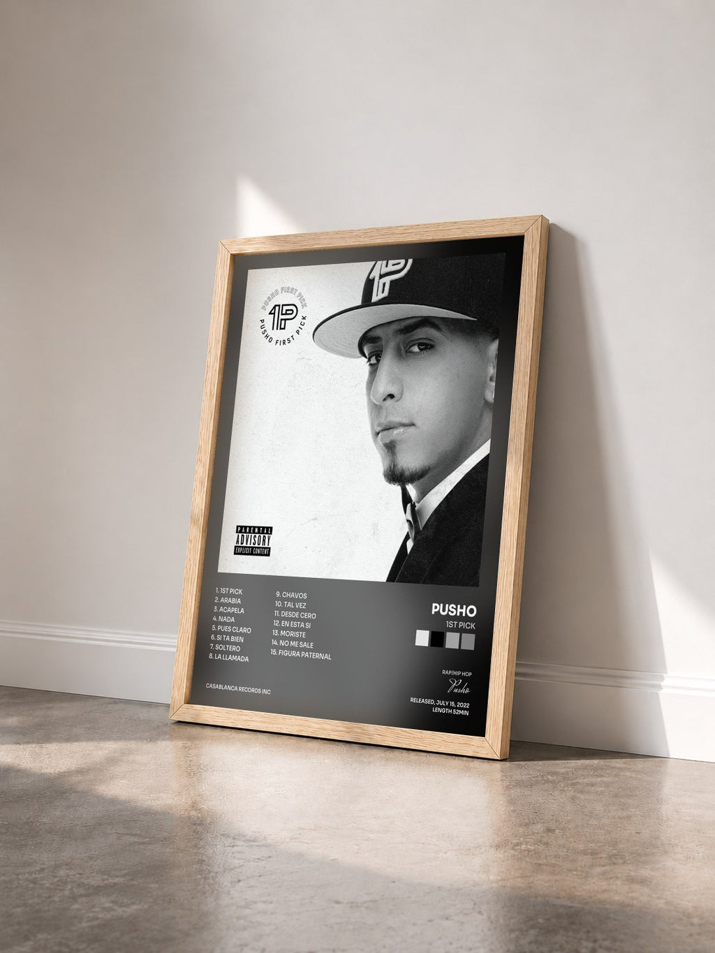 #bois Tableau de l'album 1ST PICK de Pusho vu de trois quarts, cadre en bois brut