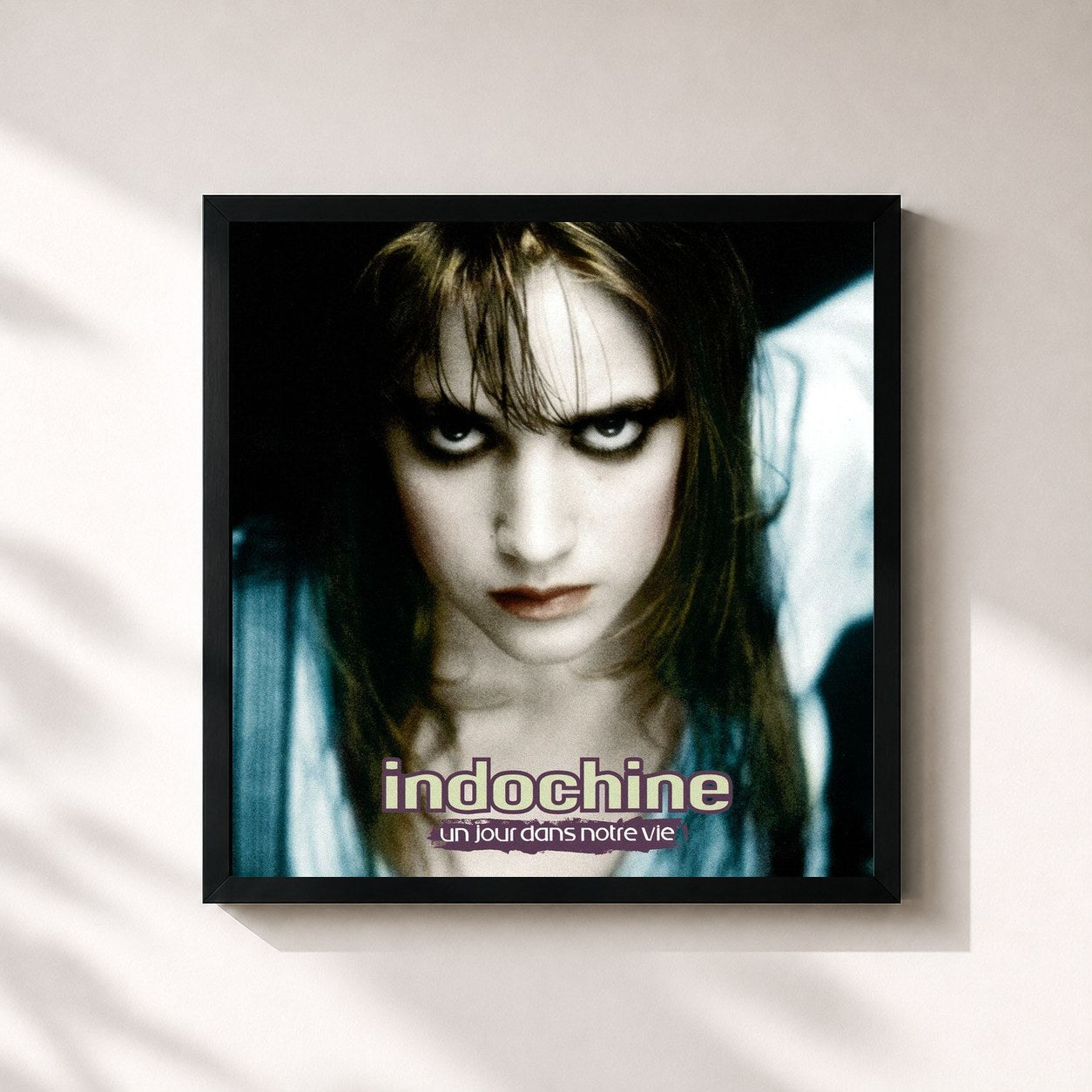 Tableau de l'album Un jour dans notre vie de Indochine, imprimé et encadré en France