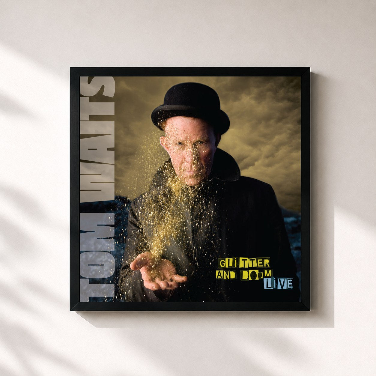 Tom Waits · Glitter And Doom Live (Remastered)