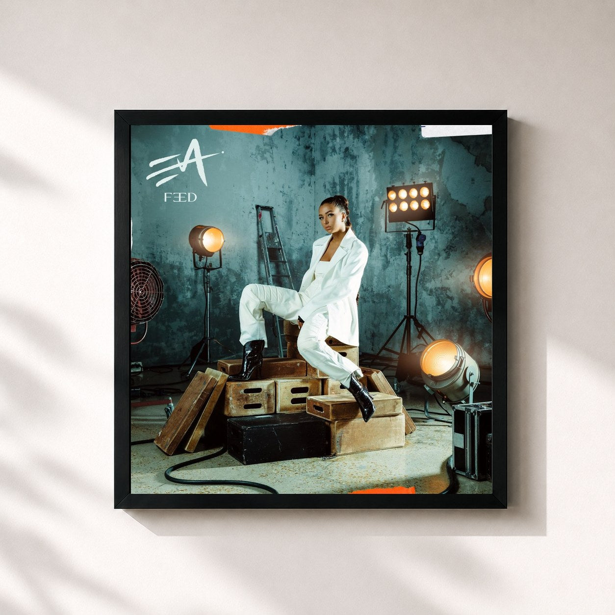 Eva – Feed
