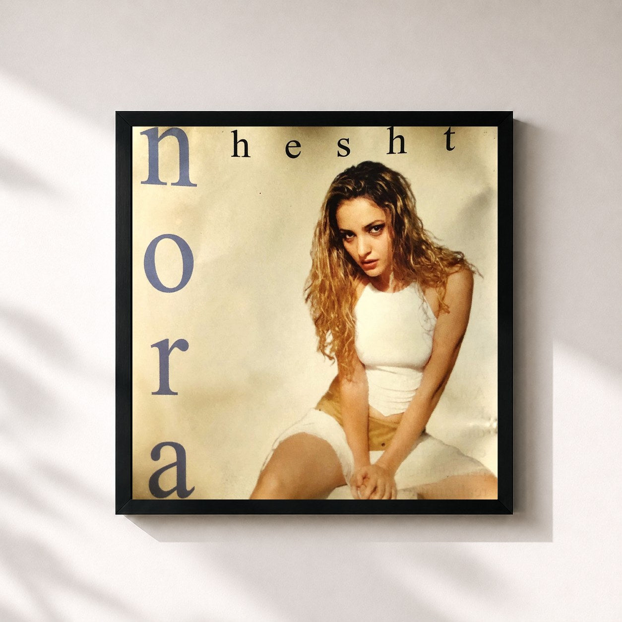 Nora · Hesht