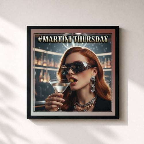 Benetti House Bar · Martini Thursday 2025 — Gerahmter Kunstdruck