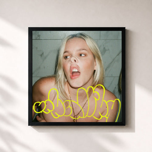 Anne-Marie · SUPER UNHEALTHY (VOICENOTE EDITION) — Gerahmter Kunstdruck