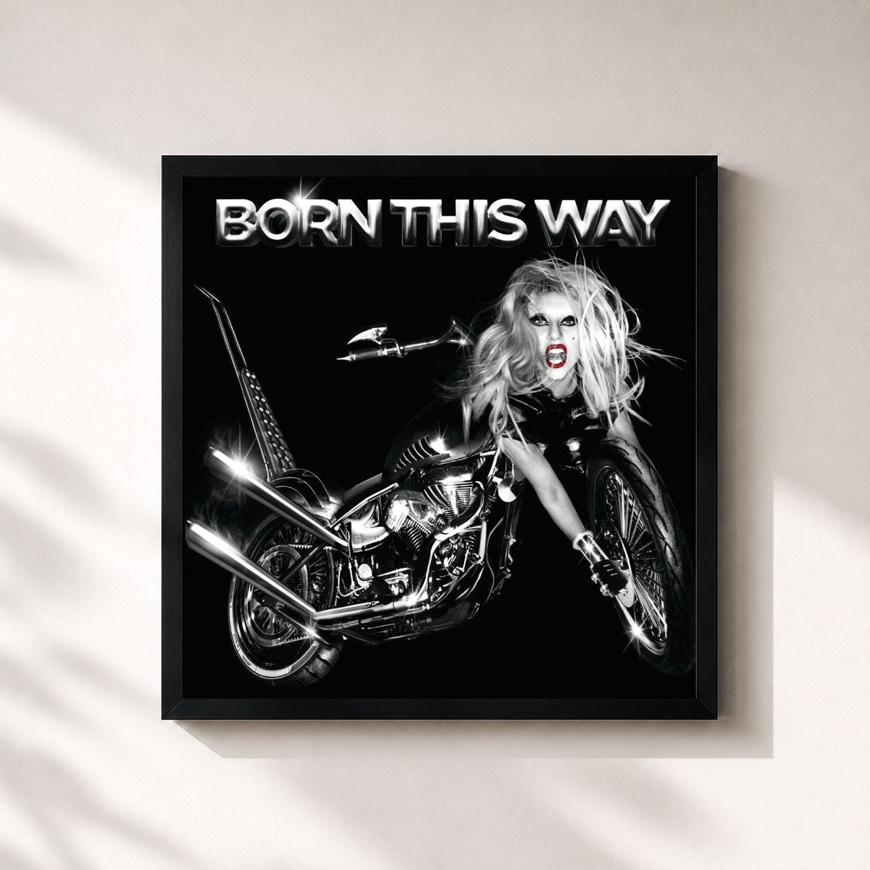 Lady Gaga – Born This Way (International Standard Version)