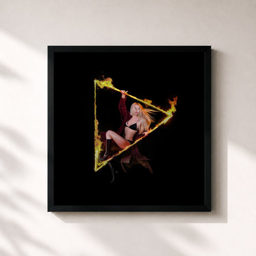 Ava Max · Don't Click Play — Stampa incorniciata