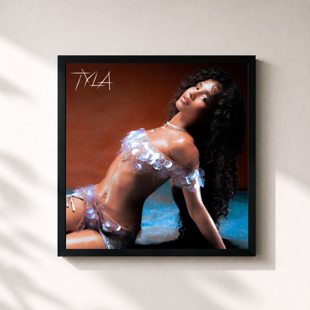 Tableau de l'album TYLA de Tyla, imprimé et encadré en France