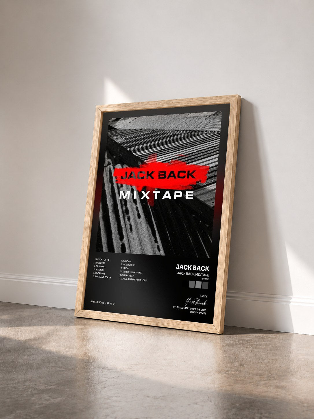 #bois Tableau de l'album Jack Back Mixtape (DJ Mix) de Jack Back vu de trois quarts, cadre en bois brut