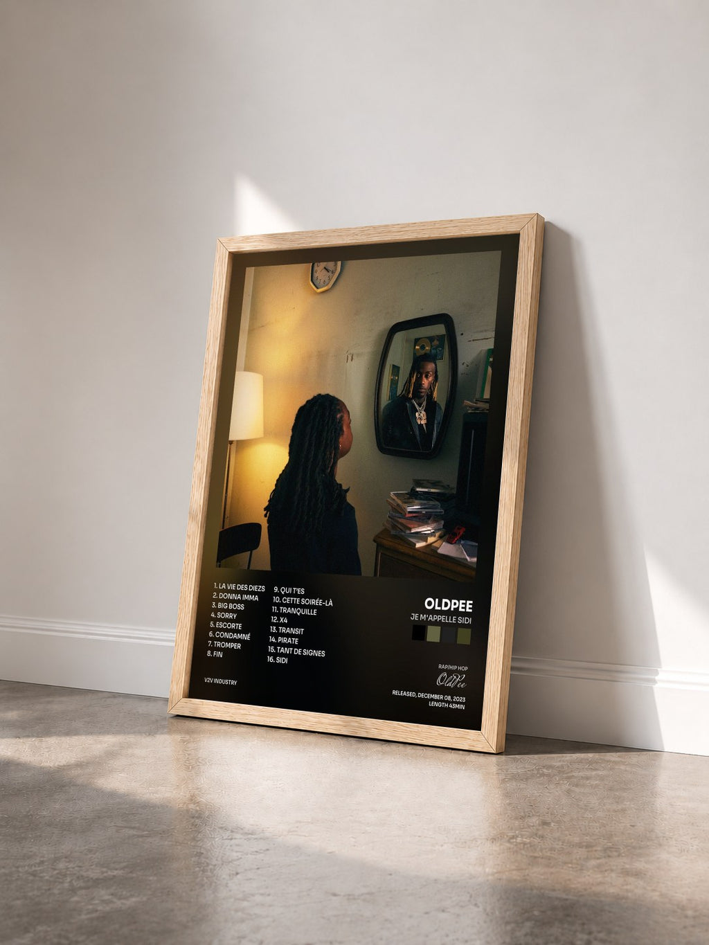 #bois Tableau de l'album JE M'APPELLE SIDI de OldPee vu de trois quarts, cadre en bois brut