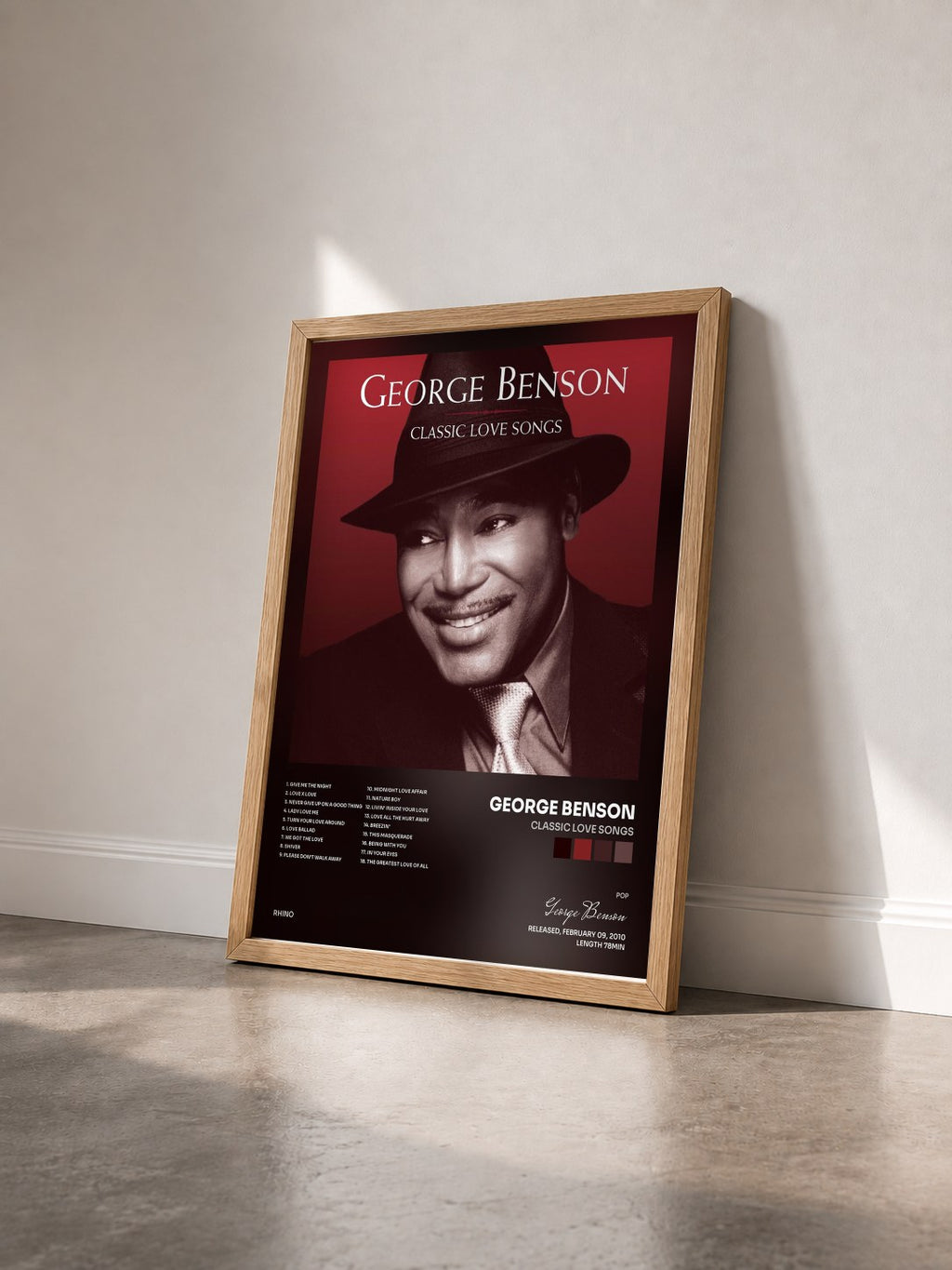 #bois Tableau de l'album Classic Love Songs de George Benson vu de trois quarts, cadre en bois brut