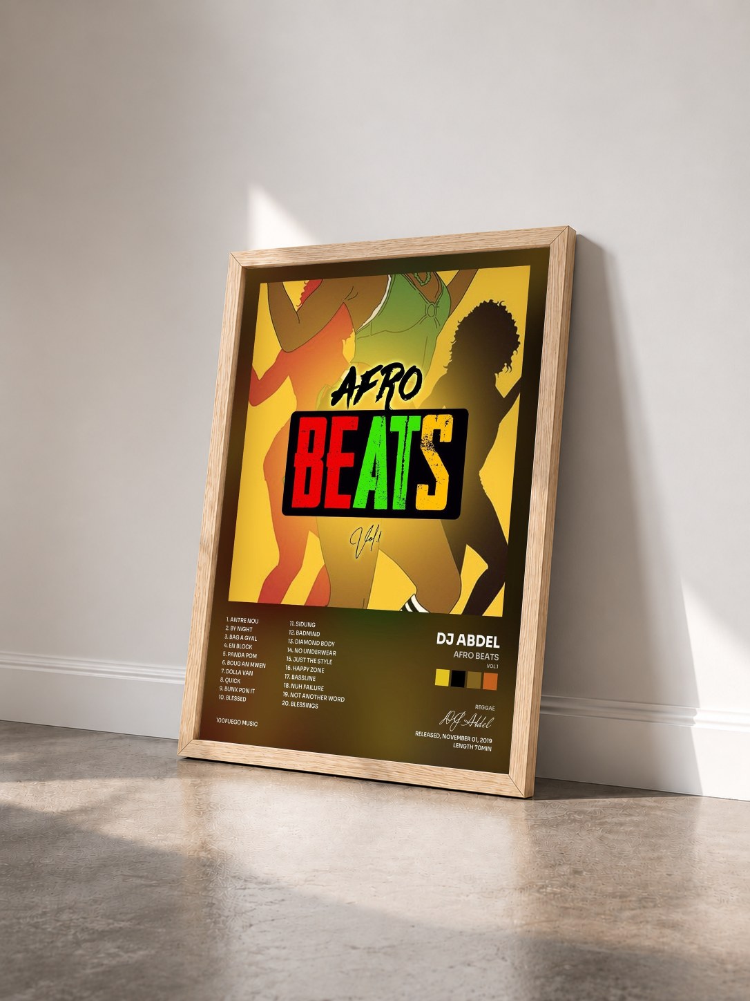 #bois Tableau de l'album Afro Beats (Vol.1) de DJ Abdel vu de trois quarts, cadre en bois brut