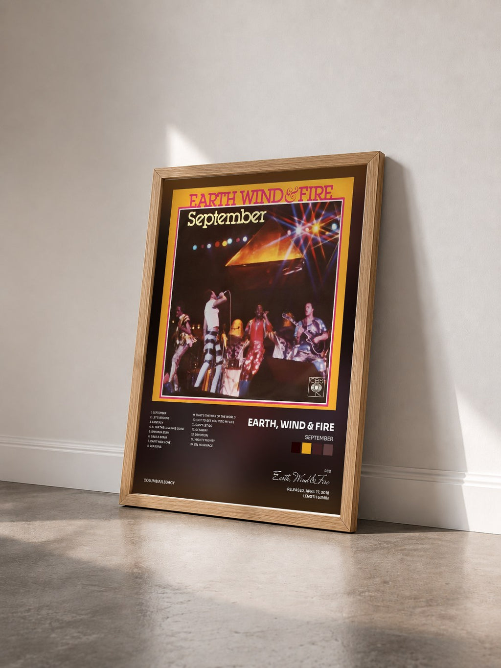 #bois Tableau de l'album September de Earth, Wind & Fire vu de trois quarts, cadre en bois brut