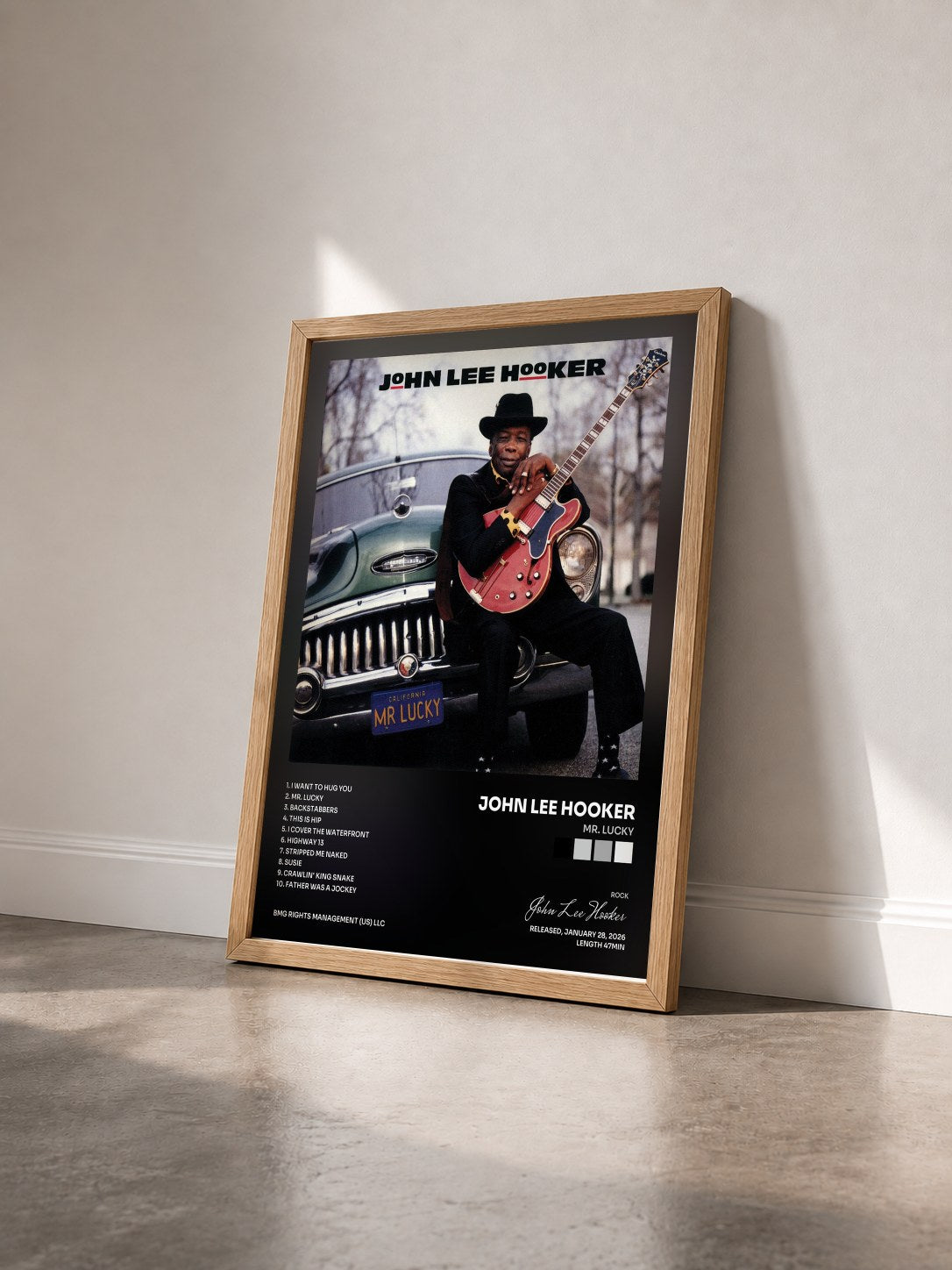 #bois Tableau de l'album Mr. Lucky de John Lee Hooker vu de trois quarts, cadre en bois brut