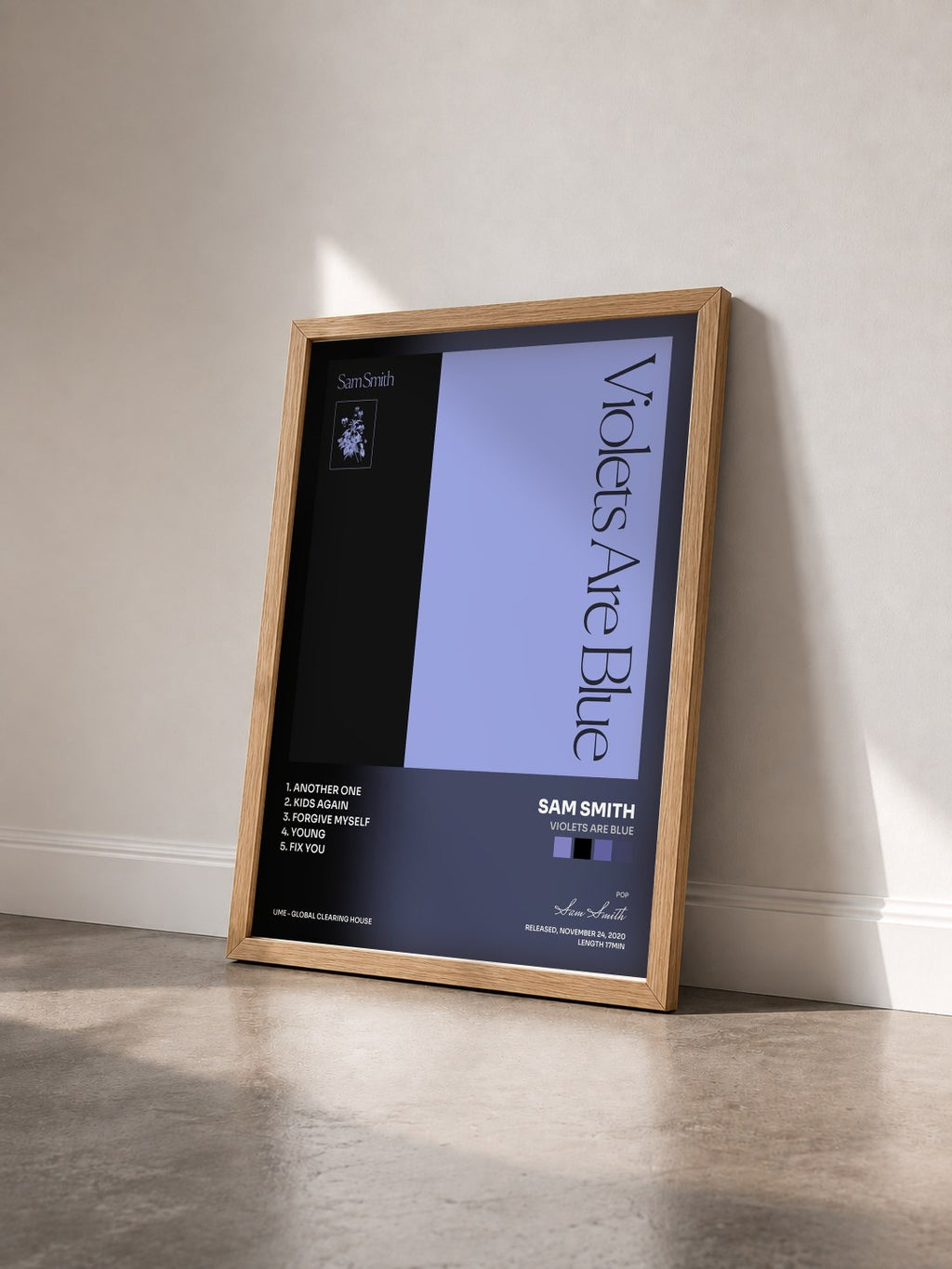 #bois Tableau de l'album Violets Are Blue de Sam Smith vu de trois quarts, cadre en bois brut