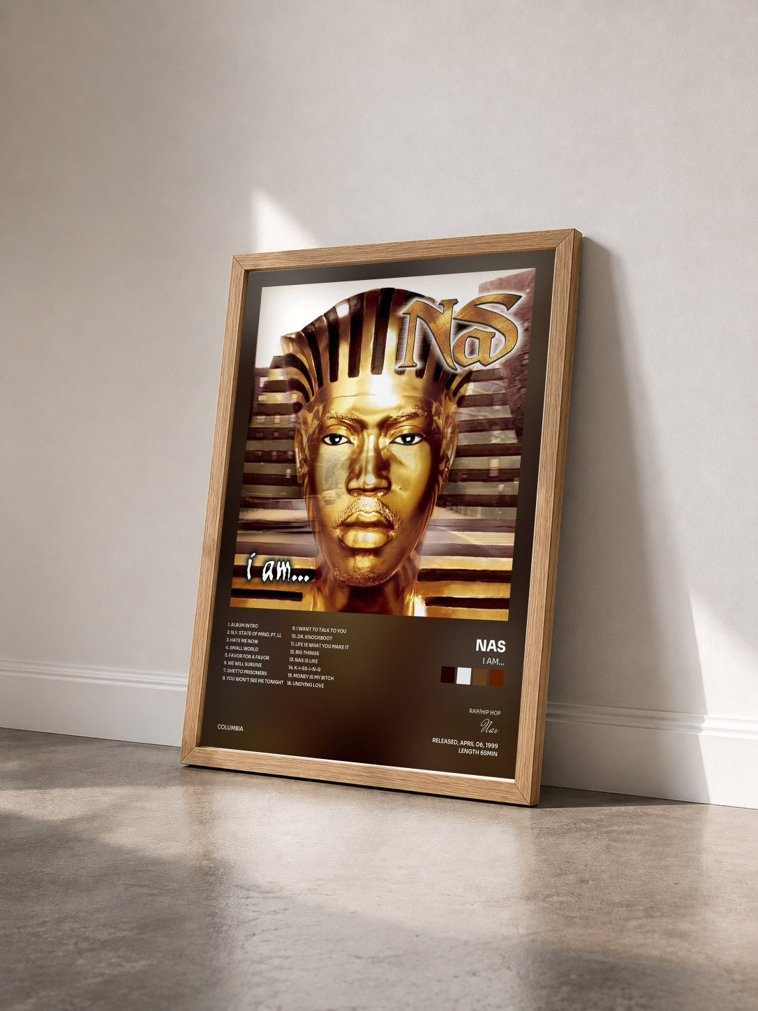#bois Tableau de l'album I Am... de Nas vu de trois quarts, cadre en bois brut