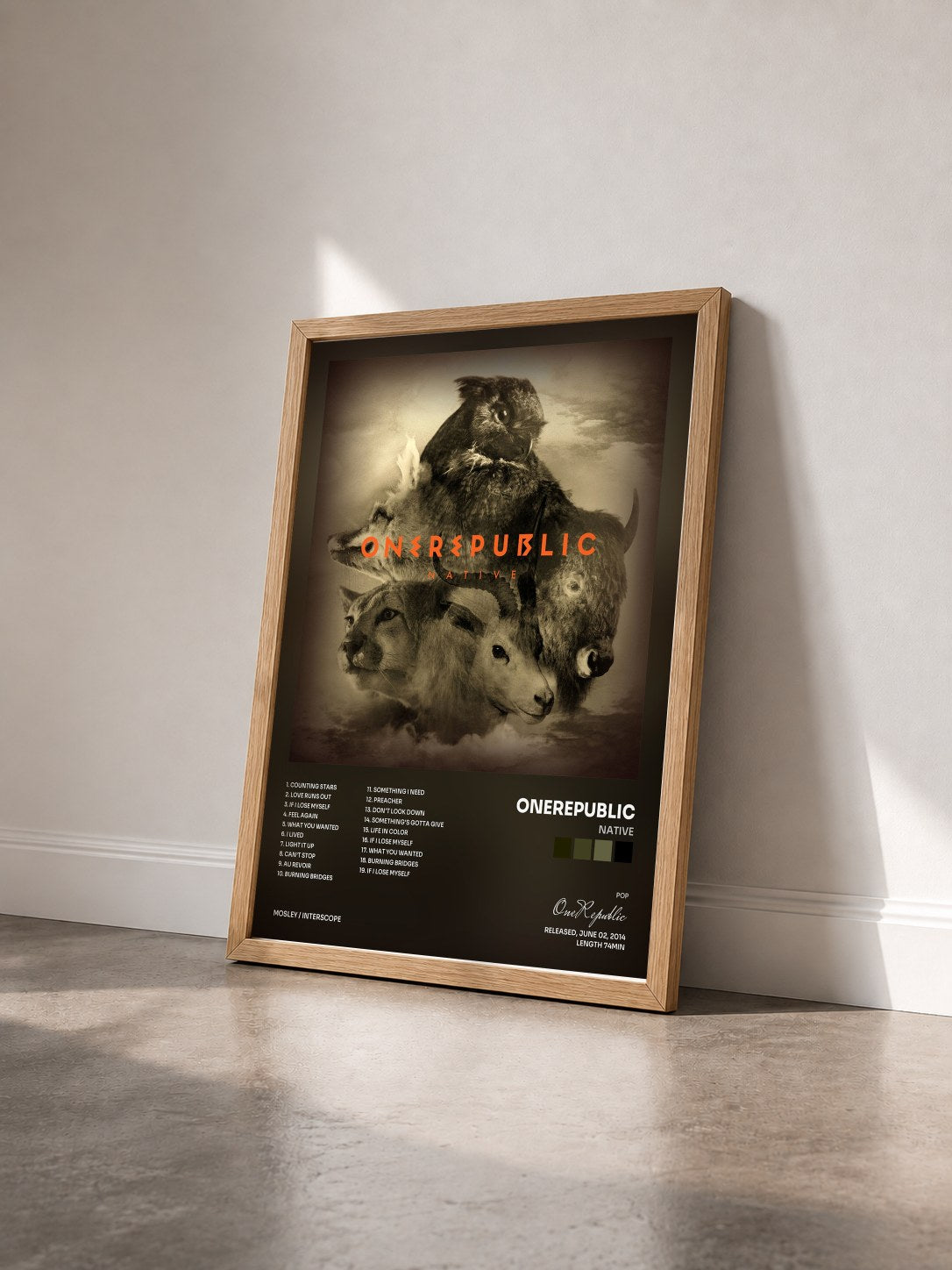 #bois Tableau de l'album Native de OneRepublic vu de trois quarts, cadre en bois brut