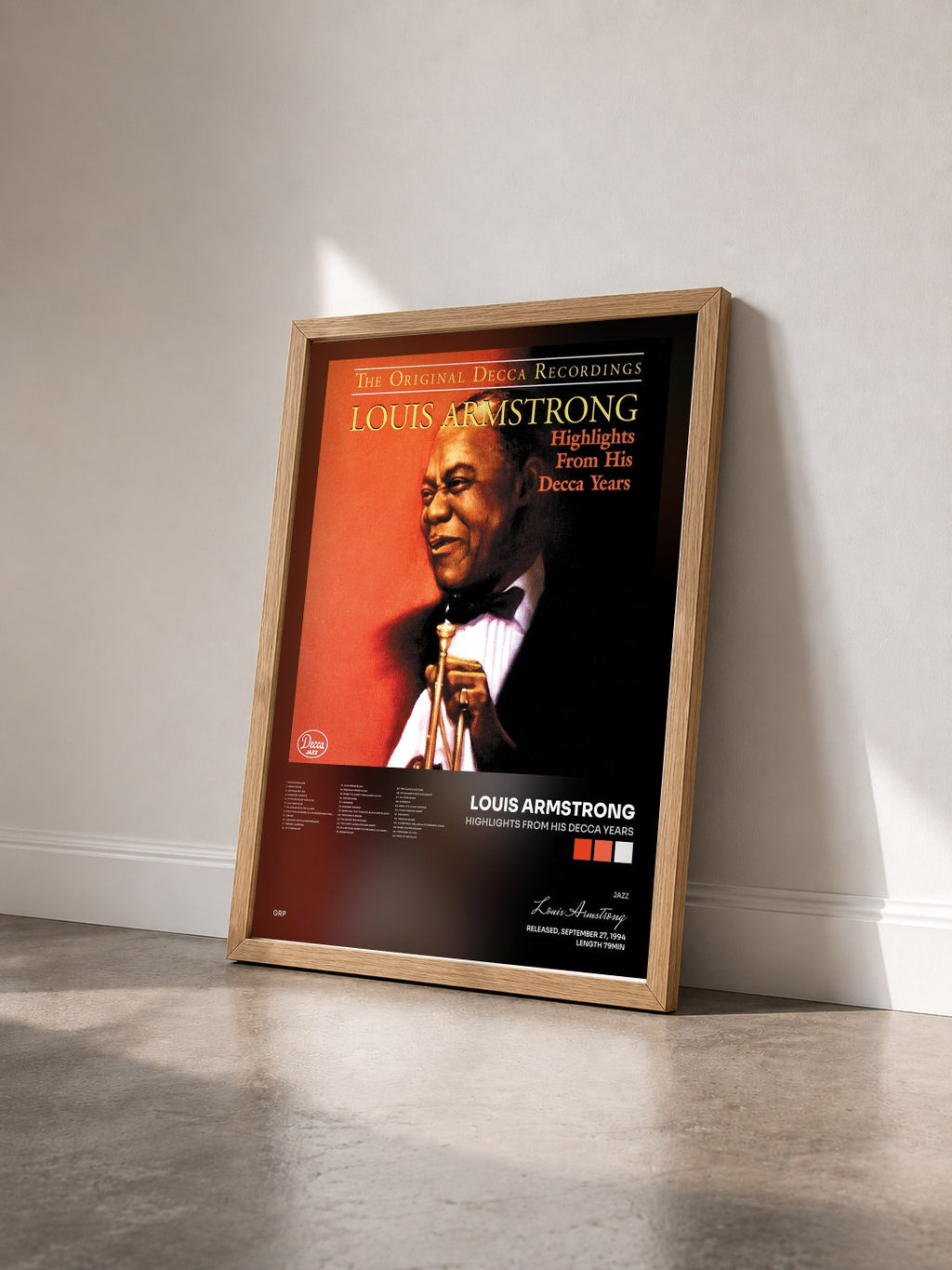 #bois Tableau de l'album Highlights From His Decca Years de Louis Armstrong vu de trois quarts, cadre en bois brut