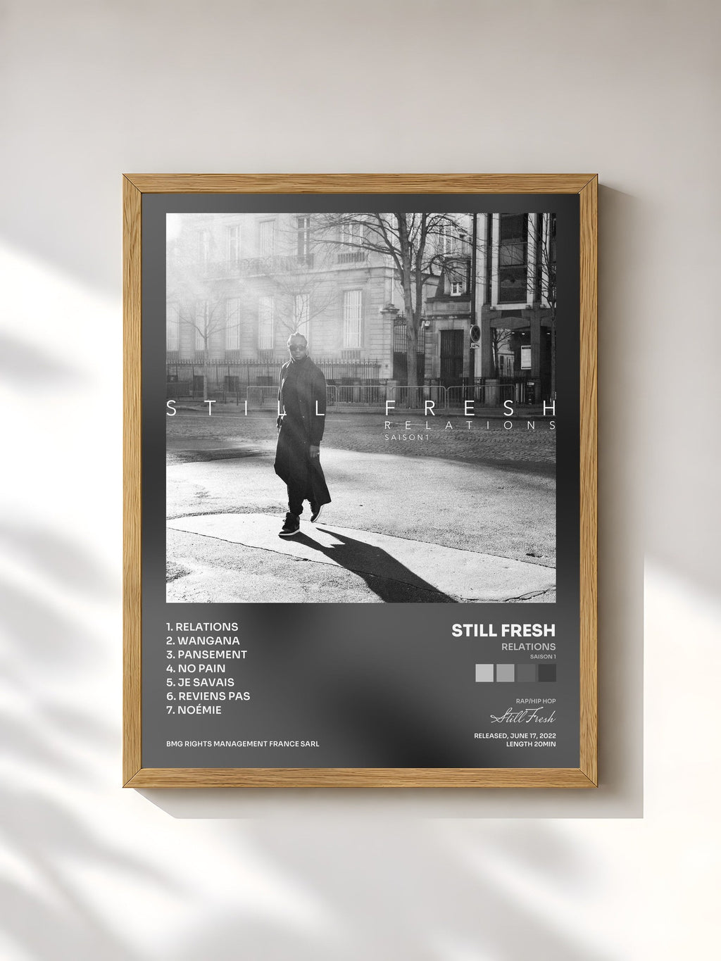 #bois Tableau de l'album RELATIONS (SAISON 1) de Still Fresh, cadre en bois brut, imprimé et encadré en France