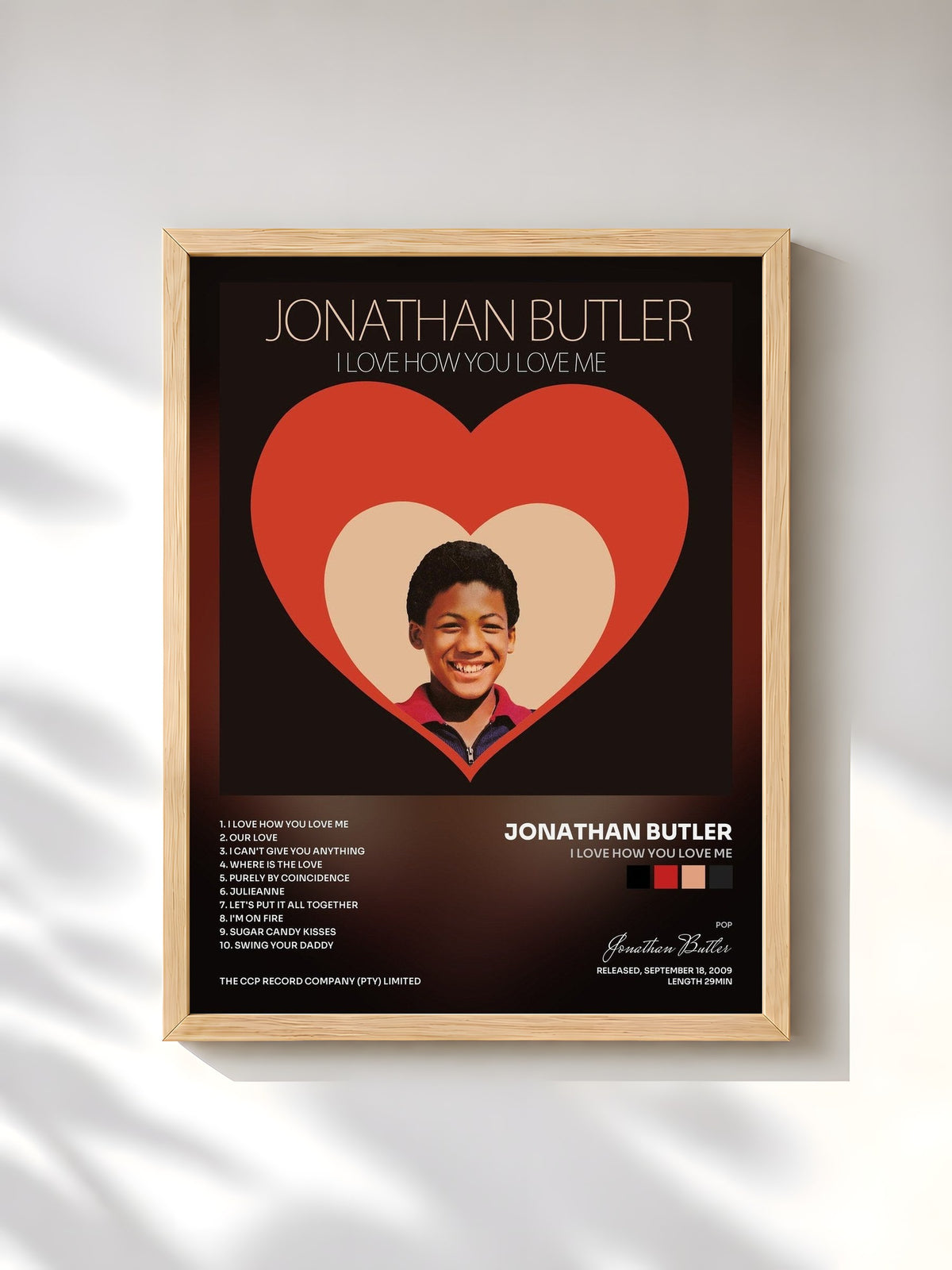 #bois Tableau de l'album I Love How You Love Me de Jonathan Butler, cadre en bois brut, imprimé et encadré en France
