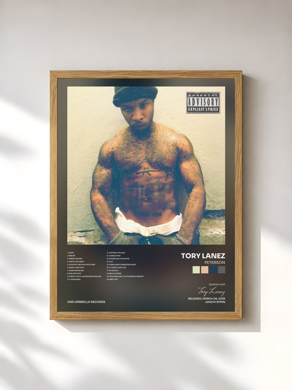 #bois Tableau de l'album PETERSON de Tory Lanez, cadre en bois brut, imprimé et encadré en France
