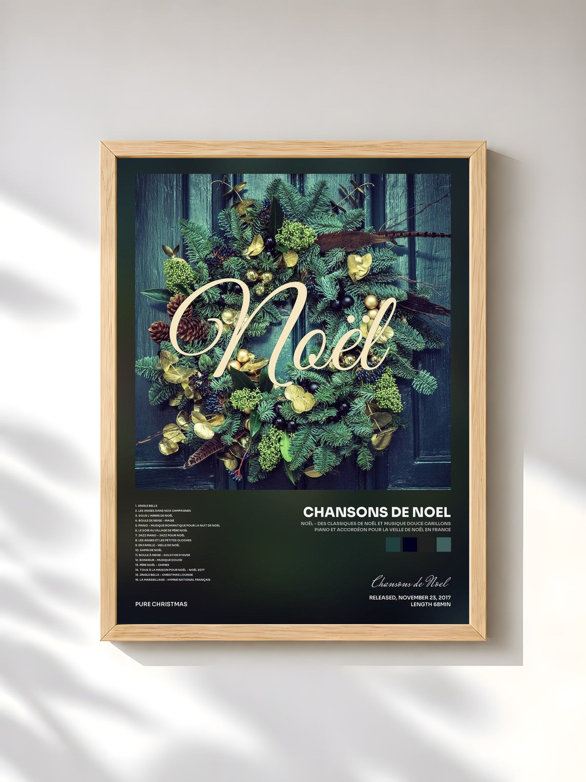 #bois Tableau de l'album Noël - Des classiques de Noël et musique douce carillons piano et accordéon pour la veille de Noël en France de Chansons de Noel, cadre en bois brut, imprimé et encadré en France