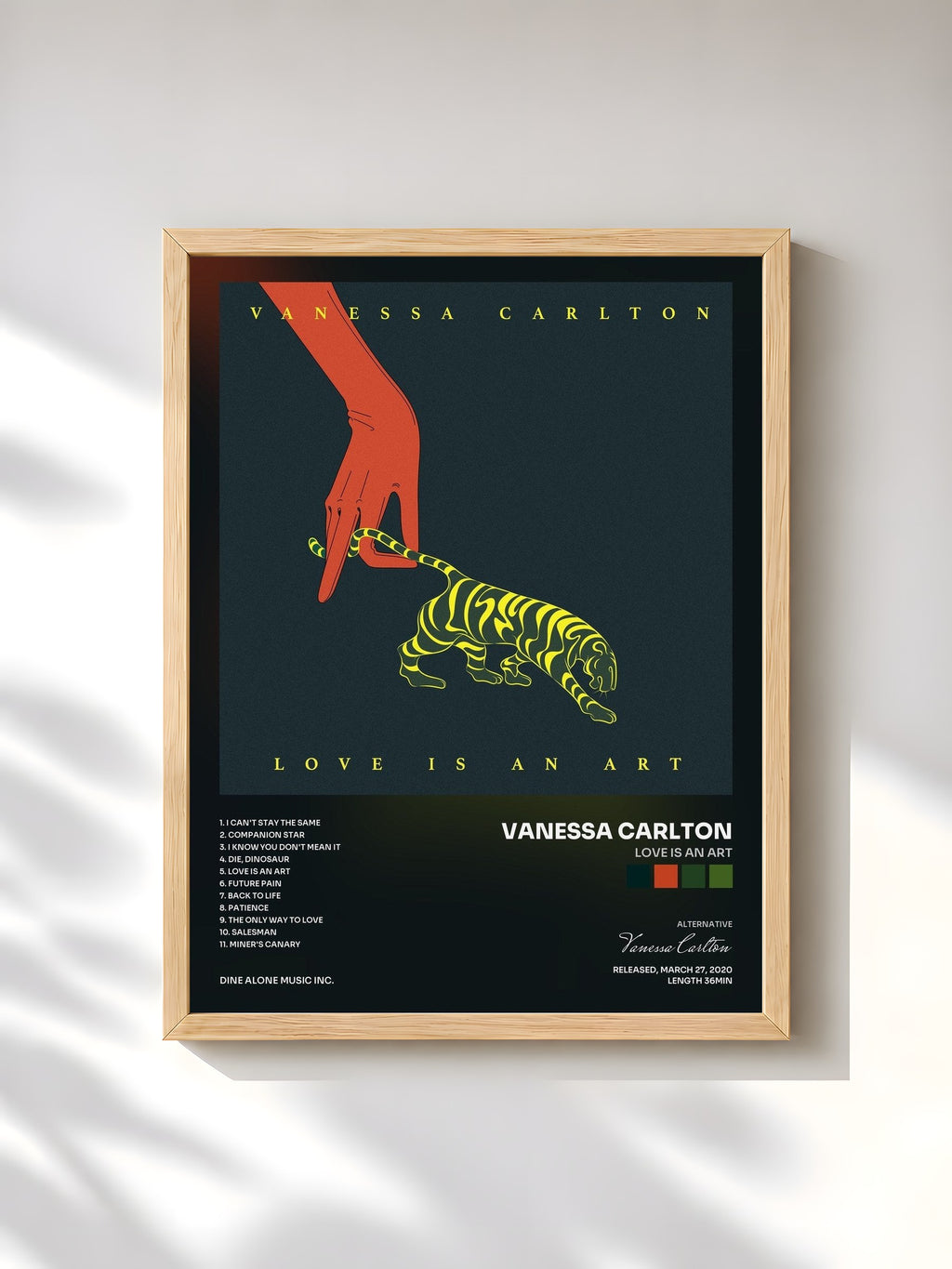 #bois Tableau de l'album Love is an Art de Vanessa Carlton, cadre en bois brut, imprimé et encadré en France