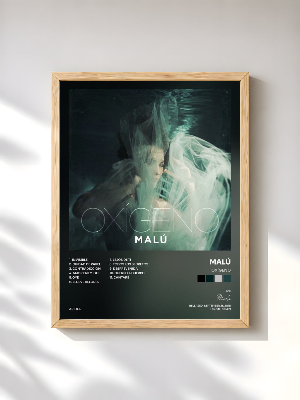 #bois Tableau de l'album Oxígeno de Malú, cadre en bois brut, imprimé et encadré en France