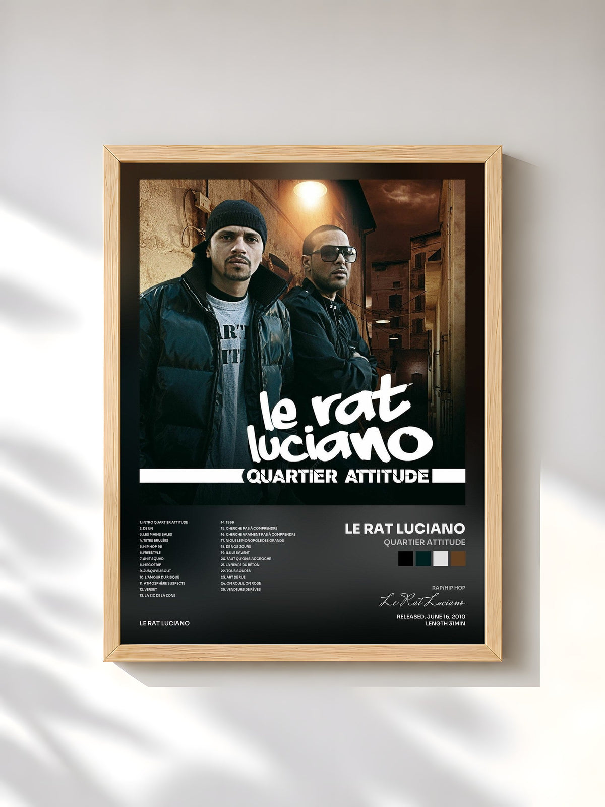 #bois Tableau de l'album Quartier Attitude de Le Rat Luciano, cadre en bois brut, imprimé et encadré en France