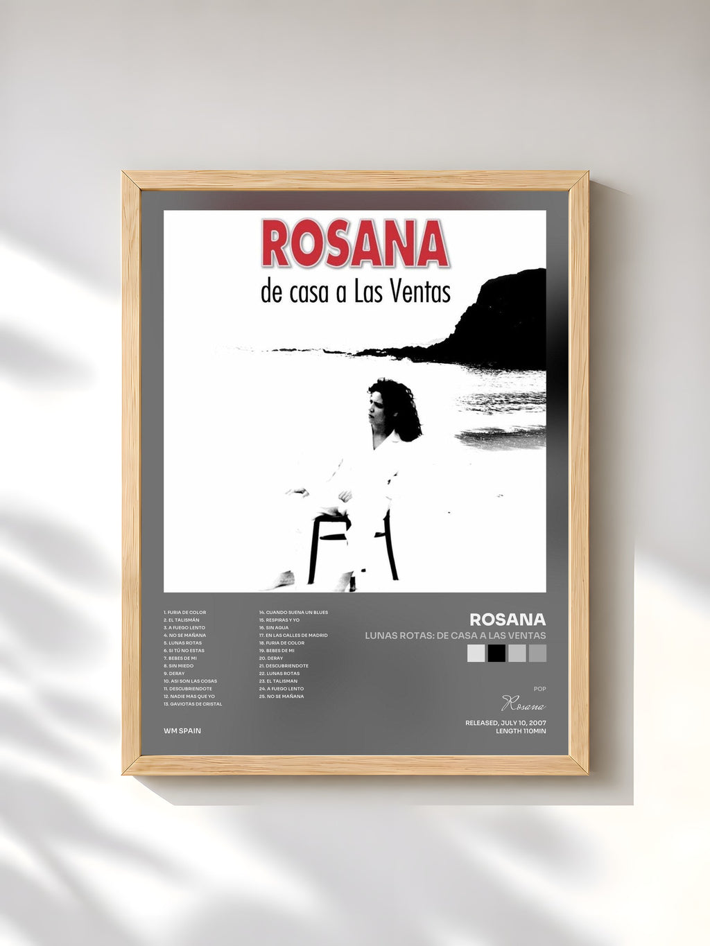 #bois Tableau de l'album Lunas Rotas: De casa a las ventas de Rosana, cadre en bois brut, imprimé et encadré en France