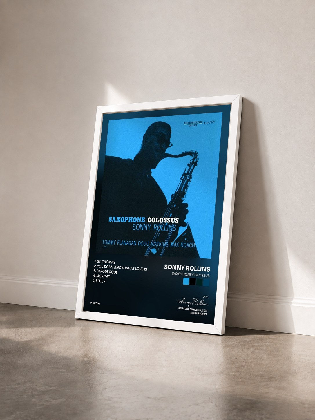 #blanc Tableau de l'album Saxophone Colossus de Sonny Rollins vu de trois quarts, cadre blanc