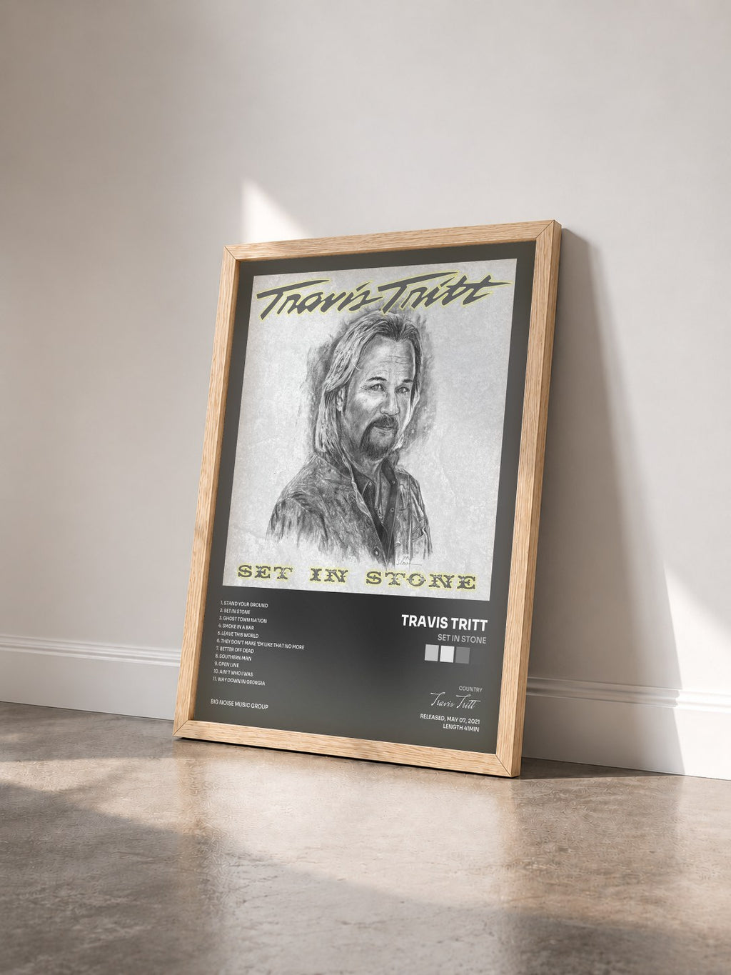 #bois Tableau de l'album Set In Stone de Travis Tritt vu de trois quarts, cadre en bois brut