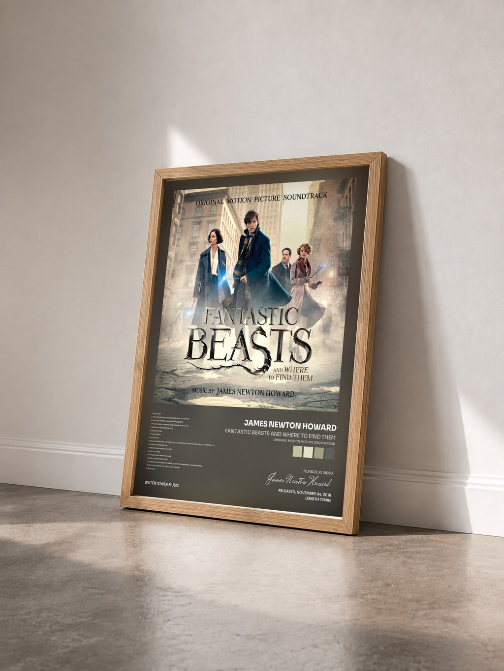 #bois Tableau de l'album Fantastic Beasts and Where to Find Them (Original Motion Picture Soundtrack) de James Newton Howard vu de trois quarts, cadre en bois brut