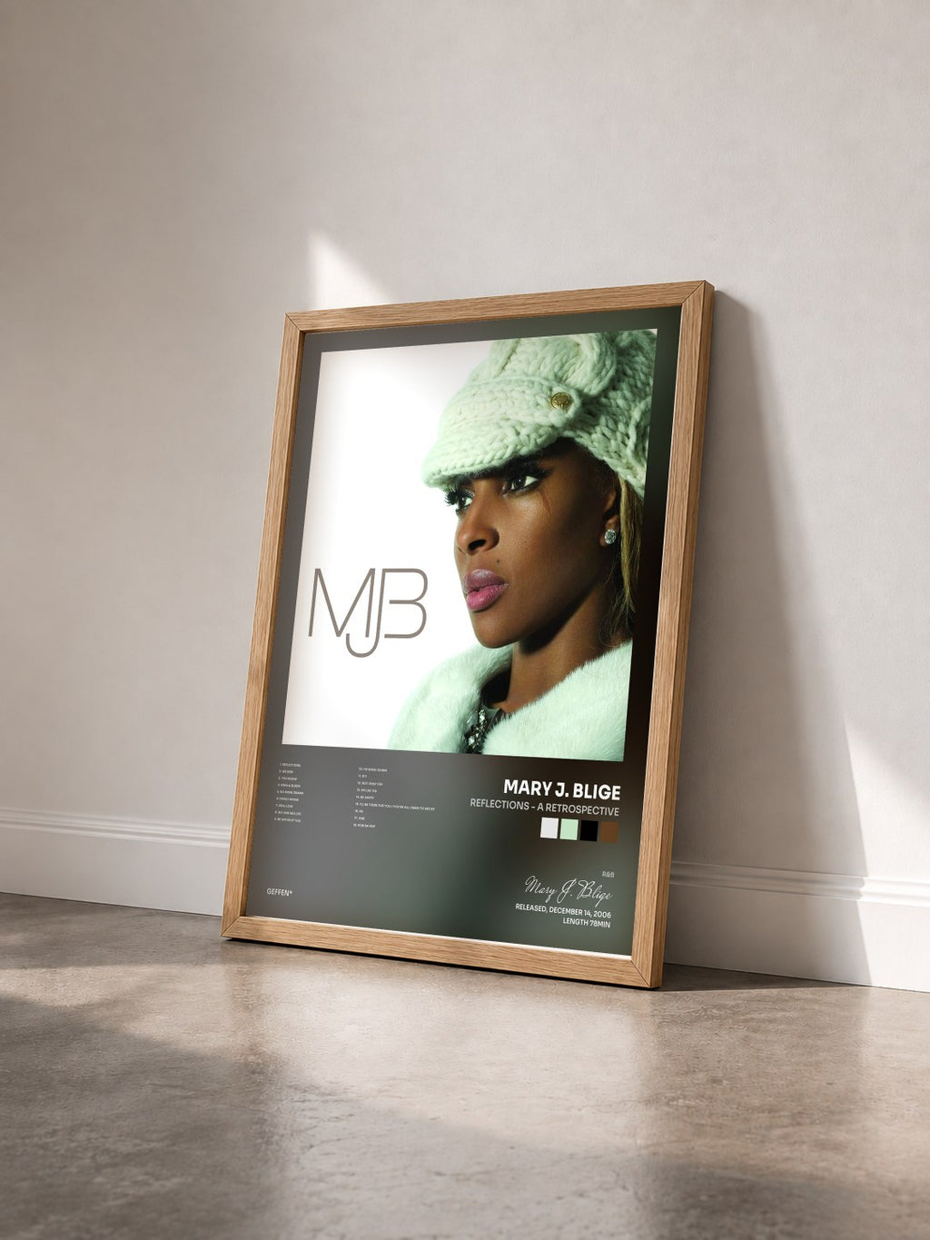 #bois Tableau de l'album Reflections - A Retrospective de Mary J. Blige vu de trois quarts, cadre en bois brut