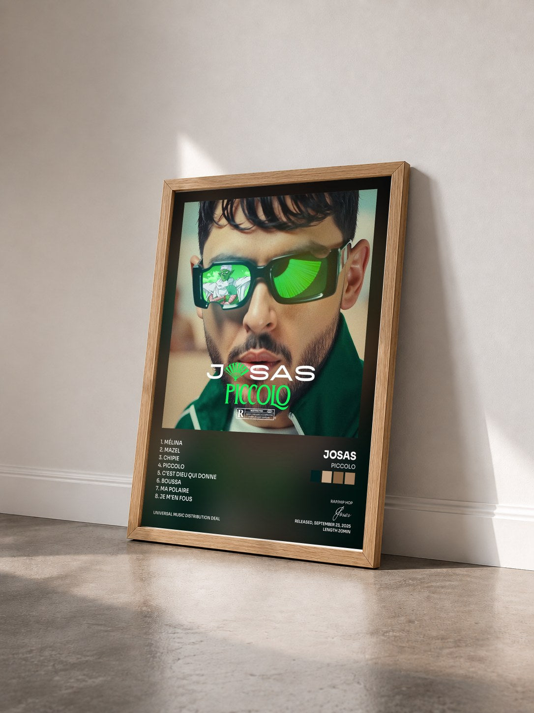 #bois Tableau de l'album Piccolo de Josas vu de trois quarts, cadre en bois brut