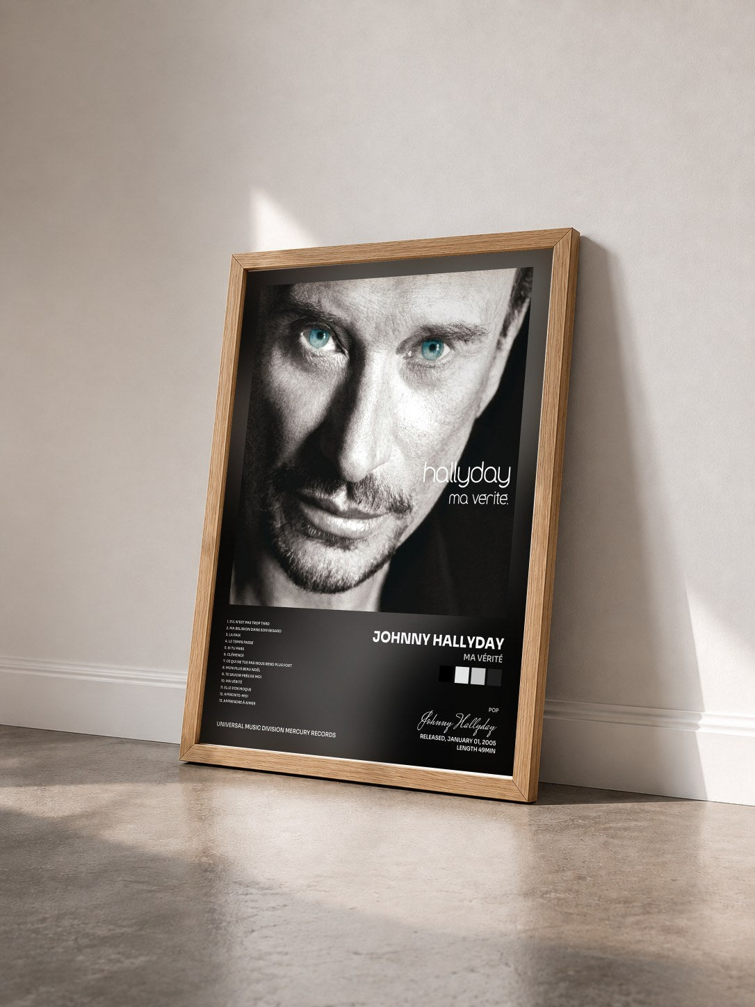 #bois Tableau de l'album Ma vérité de Johnny Hallyday vu de trois quarts, cadre en bois brut
