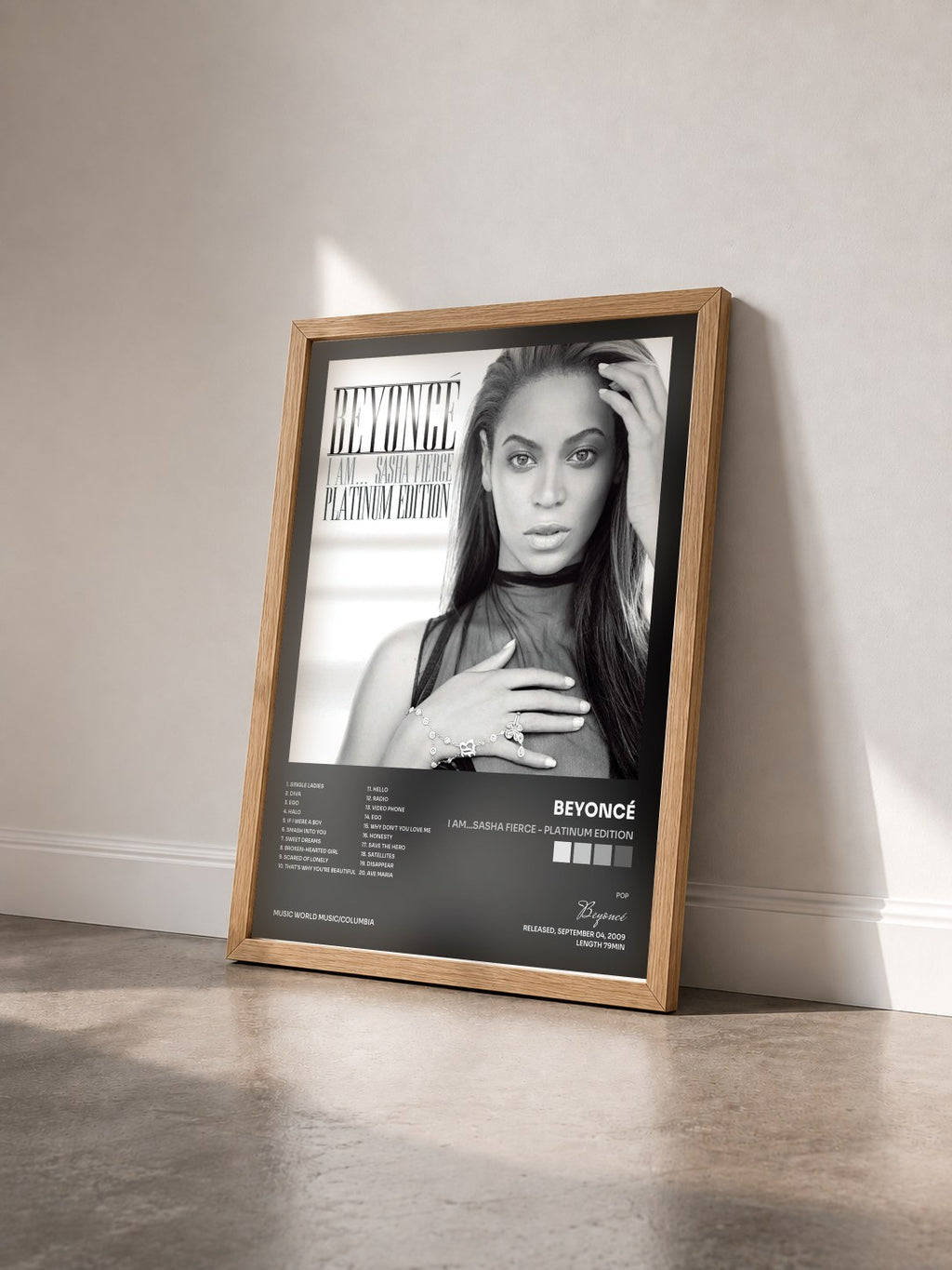 #bois Tableau de l'album I AM...SASHA FIERCE - Platinum Edition de Beyoncé vu de trois quarts, cadre en bois brut