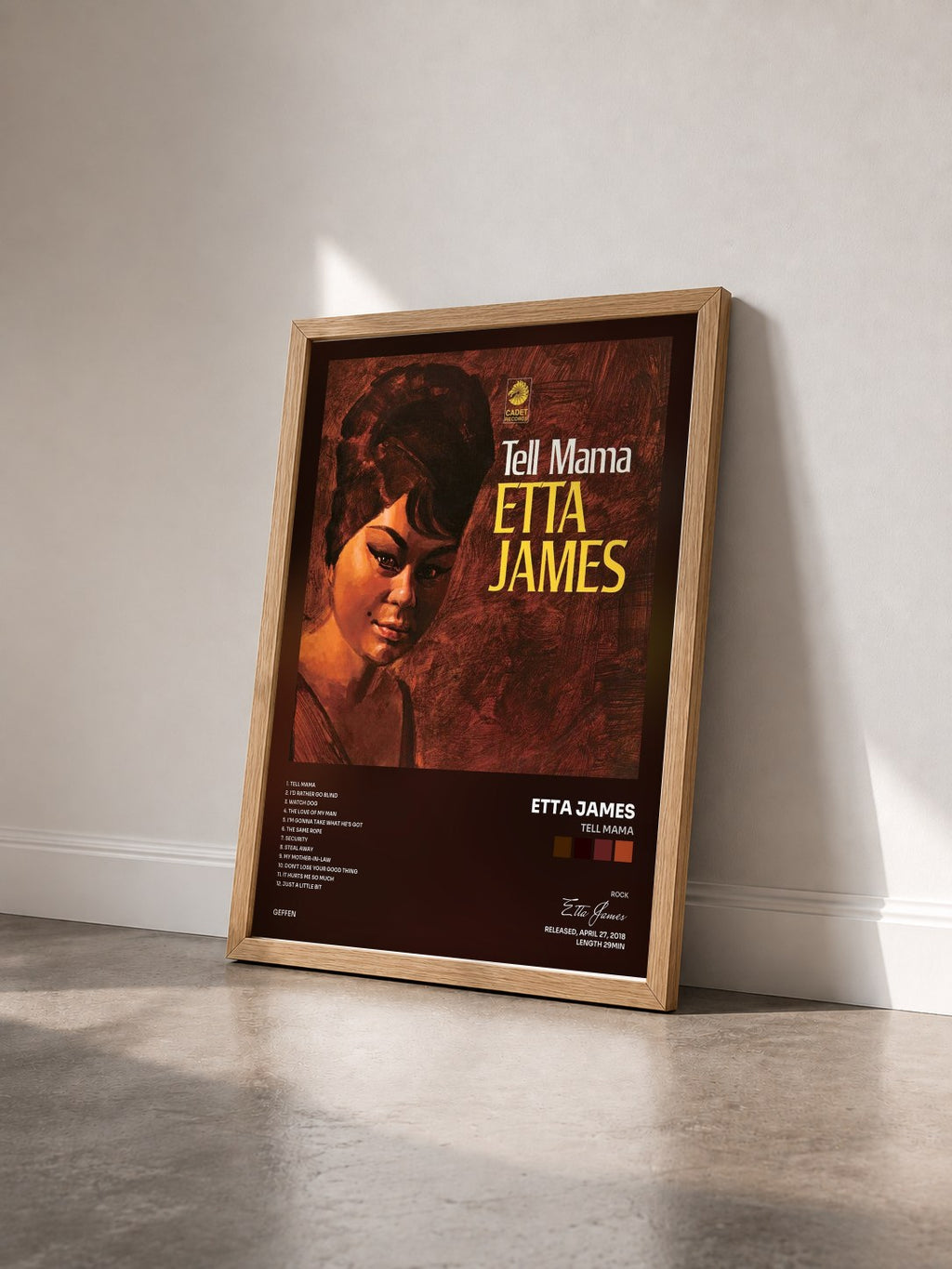 #bois Tableau de l'album Tell Mama de Etta James vu de trois quarts, cadre en bois brut