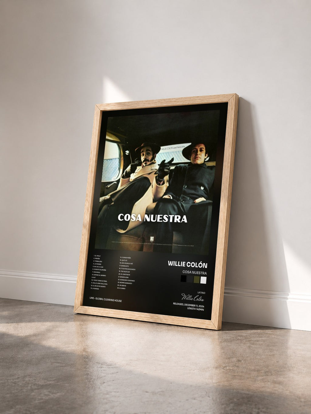 #bois Tableau de l'album Cosa Nuestra de Willie Colón vu de trois quarts, cadre en bois brut
