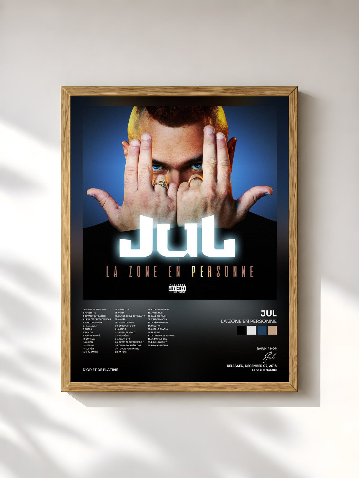 #bois Tableau de l'album La zone en personne de Jul, cadre en bois brut, imprimé et encadré en France
