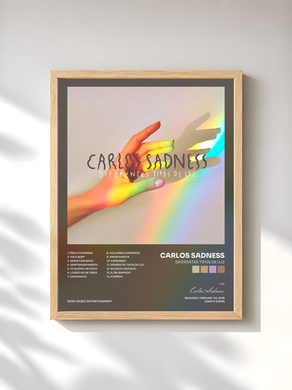 #bois Tableau de l'album Diferentes Tipos de Luz de Carlos Sadness, cadre en bois brut, imprimé et encadré en France