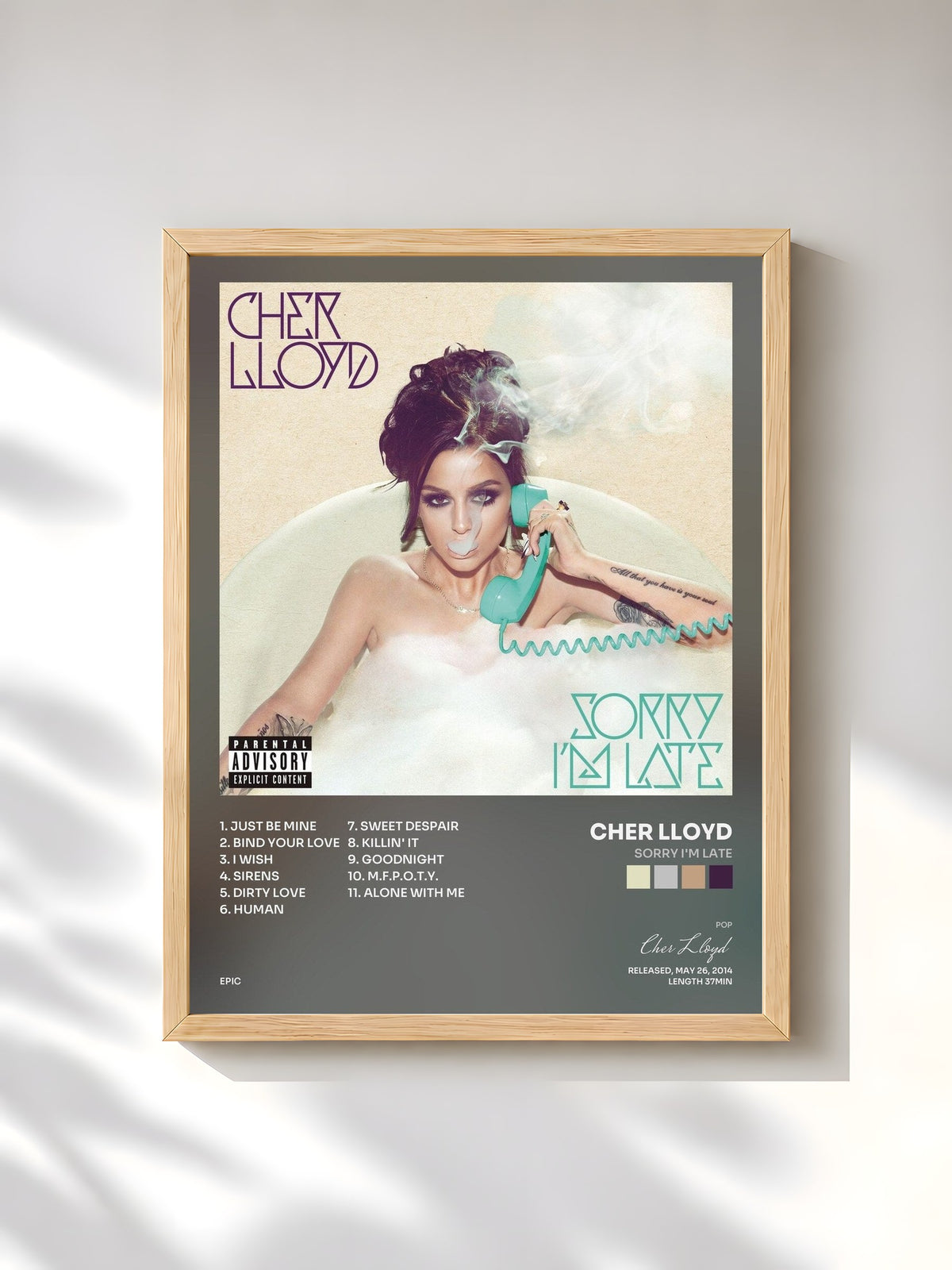 #bois Tableau de l'album Sorry I'm Late de Cher Lloyd, cadre en bois brut, imprimé et encadré en France