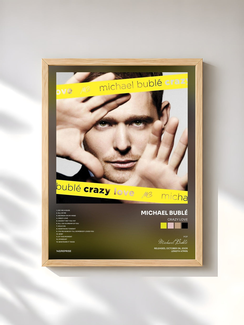 #bois Tableau de l'album Crazy Love de Michael Bublé, cadre en bois brut, imprimé et encadré en France