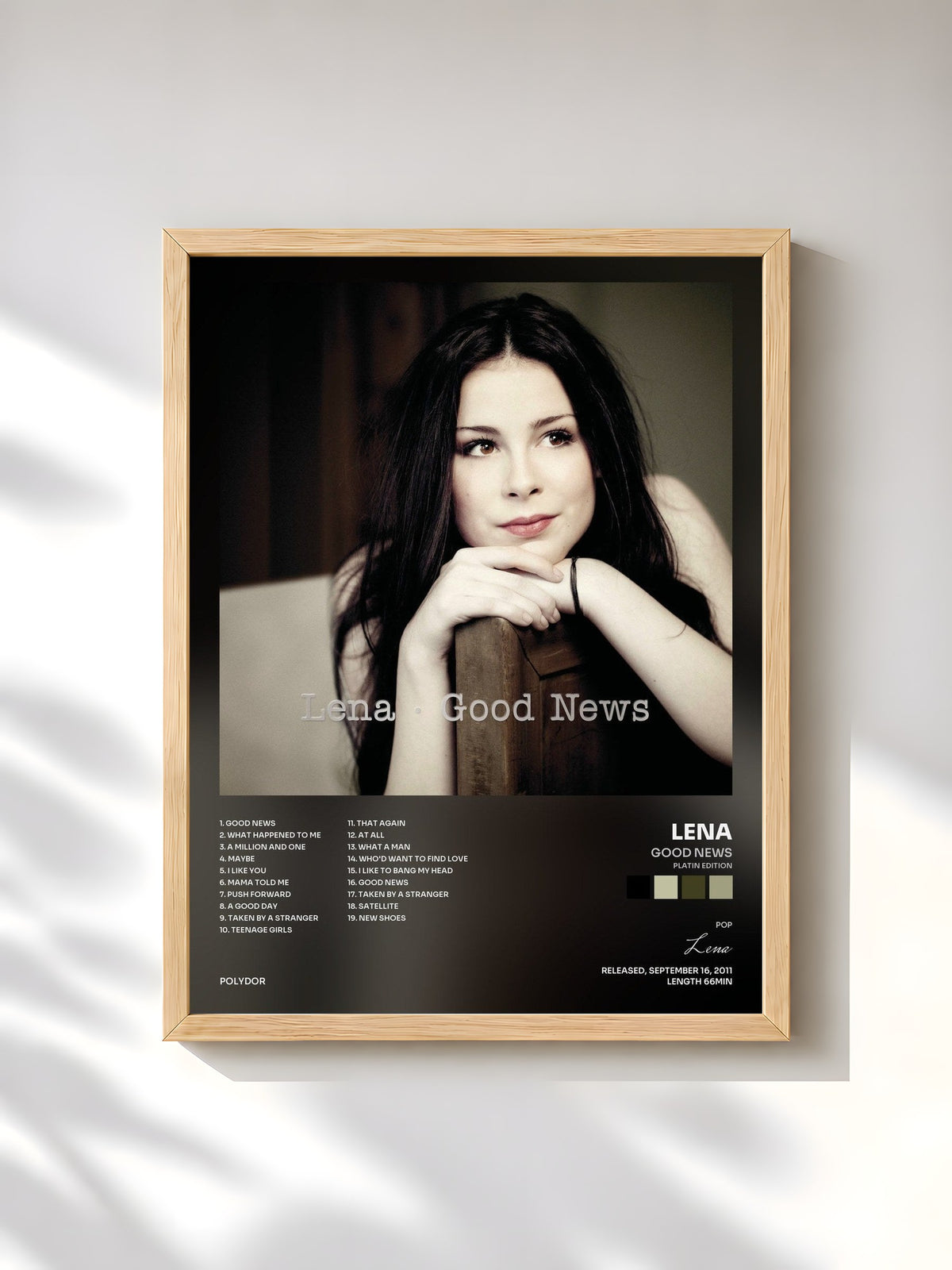 #bois Tableau de l'album Good News (Platin Edition) de Lena, cadre en bois brut, imprimé et encadré en France