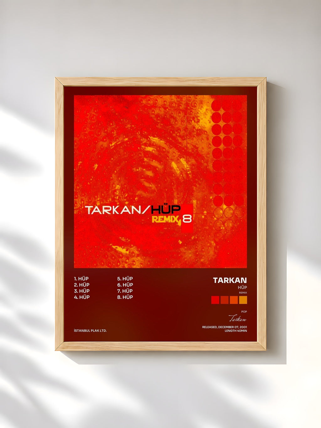 #bois Tableau de l'album Hüp (Remix) de Tarkan, cadre en bois brut, imprimé et encadré en France