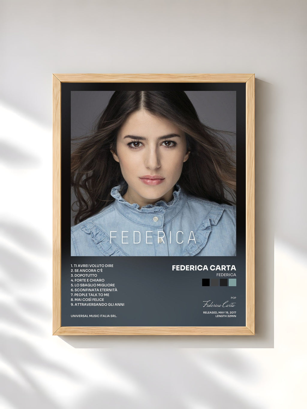#bois Tableau de l'album Federica de Federica Carta, cadre en bois brut, imprimé et encadré en France